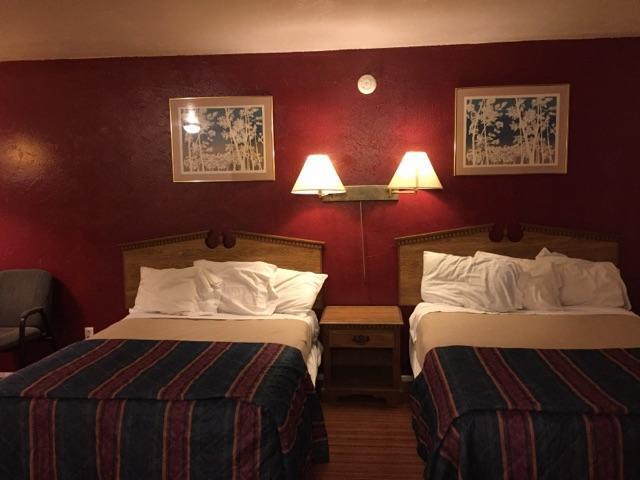 Ranch House Inn & Suites Темпл Экстерьер фото